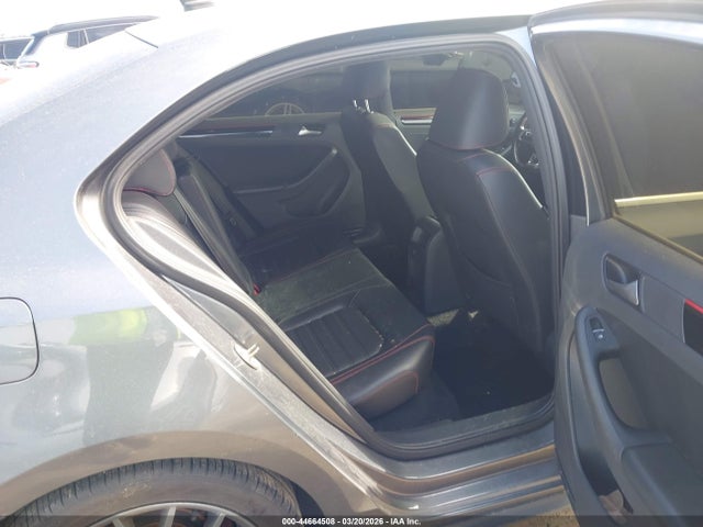 Продажа на аукционе авто 2017 Volkswagen Jetta Gli, vin: 3VW4T7AJ0HM348394, номер лота: 44664508