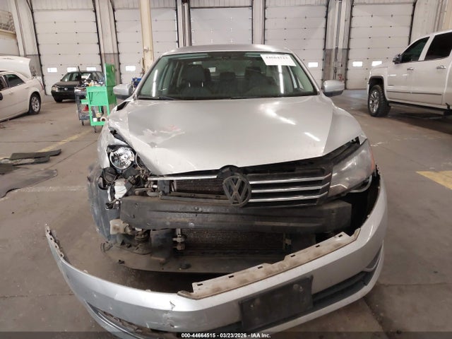 2013 Volkswagen Passat 2.5l S მანქანა იყიდება აუქციონზე, vin: 1VWAP7A31DC034340, აუქციონის ნომერი: 44664515