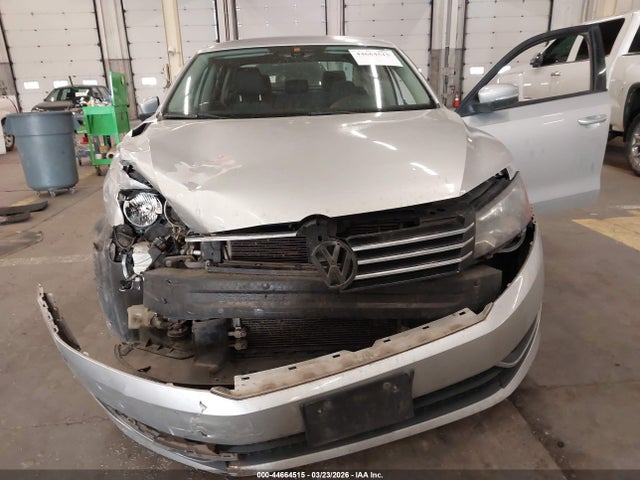2013 Volkswagen Passat 2.5l S მანქანა იყიდება აუქციონზე, vin: 1VWAP7A31DC034340, აუქციონის ნომერი: 44664515