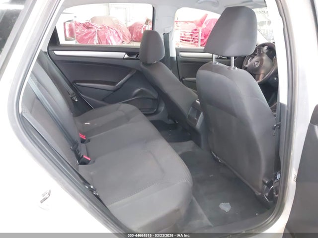 2013 Volkswagen Passat 2.5l S მანქანა იყიდება აუქციონზე, vin: 1VWAP7A31DC034340, აუქციონის ნომერი: 44664515