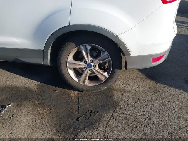 1FMCU0GXXEUD01763 Ford ESCAPE SE