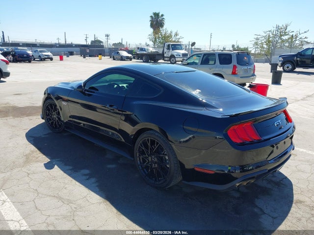 44664530 :رقم المزاد ، 1FA6P8CF0J5145196 vin ، 2018 Ford Mustang Gt مزاد بيع