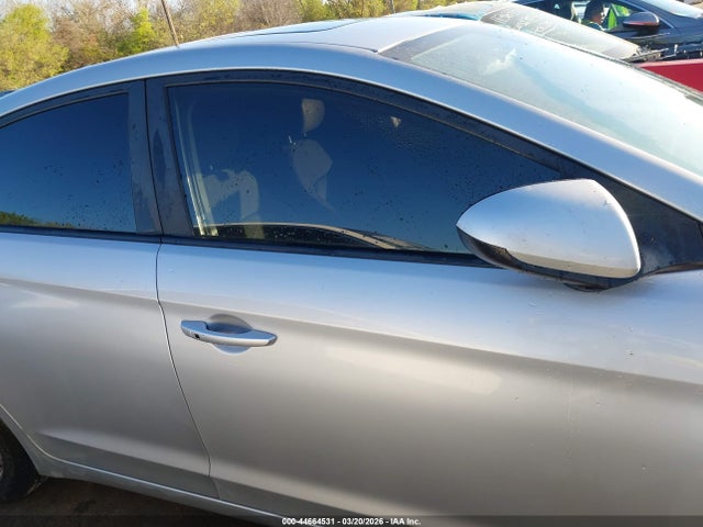 KMHD84LF0HU237430 Hyundai Elantra Value Edition