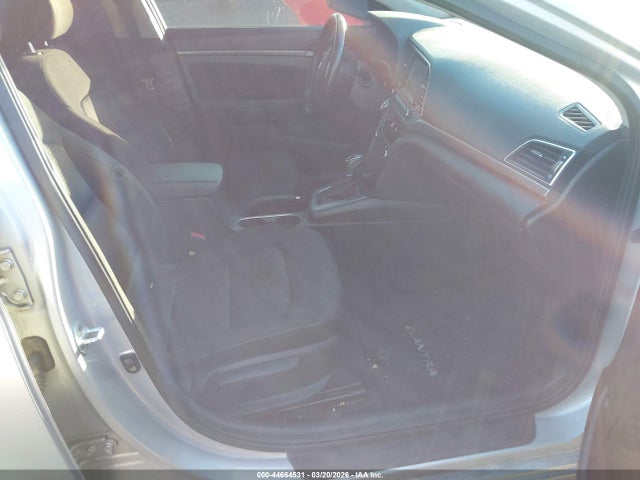 KMHD84LF0HU237430 Hyundai Elantra Value Edition