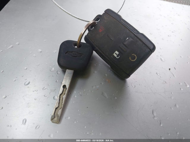 3GCUKREC7JG570108 Chevrolet Silverado 1500 2lt