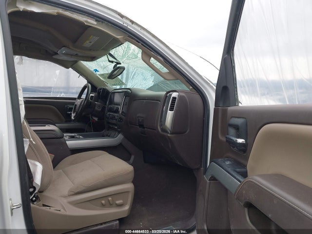 3GCUKREC7JG570108 Chevrolet Silverado 1500 2lt