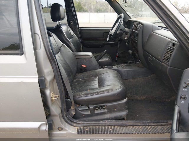 Aukcja sprzedaży 2001 Jeep Cherokee Limited, vin: 1J4FF68S01L526463, numer aukcji: 44664544
