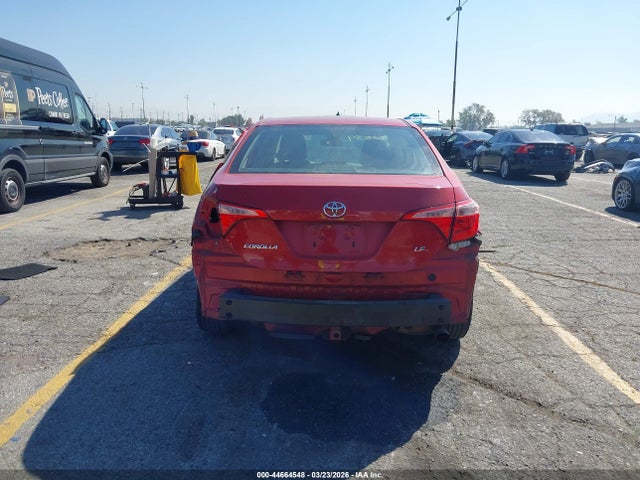 Toyota COROLLA LE 2018 5YFBURHE4JP831851 Image 17