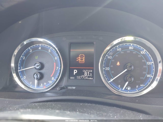 Toyota COROLLA LE 2018 5YFBURHE4JP831851 Image 7
