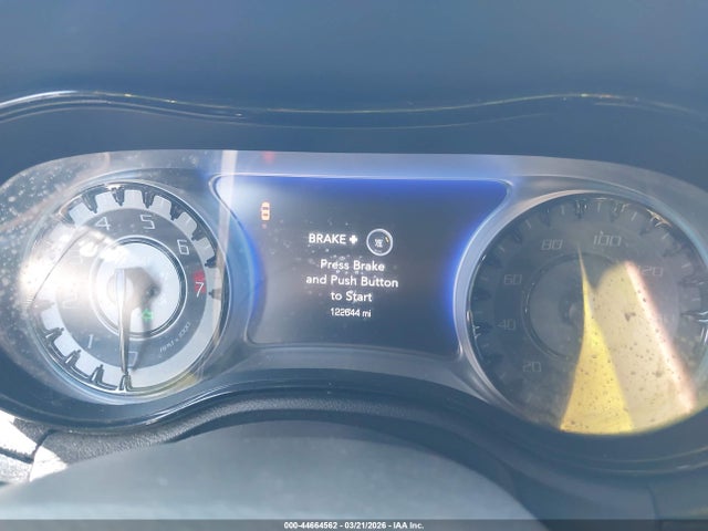 2018 CHRYSLER 300 2C3CCABG0JH269492 Photo 6