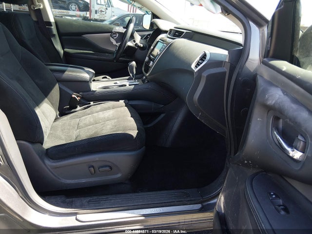 5N1AZ2MJ9KN105615 Nissan MURANO SV
