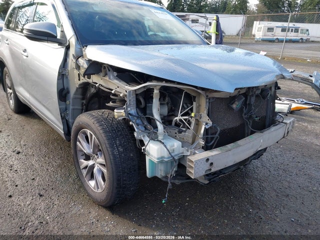 5TDJKRFH9FS088696 Toyota Highlander Xle V6