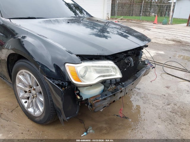 44664600 :رقم المزاد ، 2C3CCACG0CH278047 vin ، 2012 Chrysler 300 Limited مزاد بيع