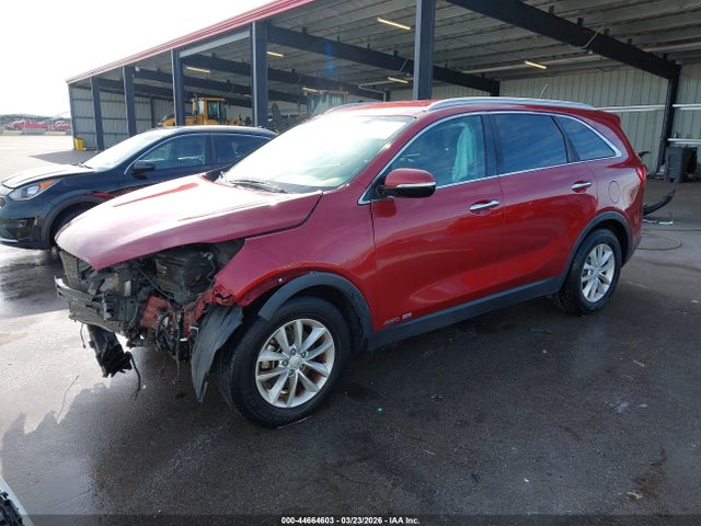 2018 Kia Sorento 3.3l Lx მანქანა იყიდება აუქციონზე, vin: 5XYPGDA5XJG350761, აუქციონის ნომერი: 44664603