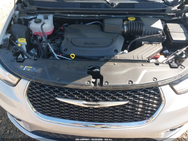 2026 Chrysler Pacifica Select მანქანა იყიდება აუქციონზე, vin: 2C4RC1BG9TR204675, აუქციონის ნომერი: 44664621