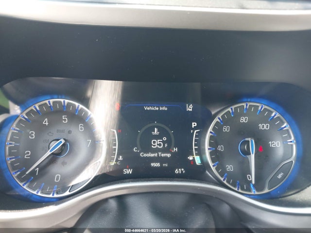 2026 Chrysler Pacifica Select მანქანა იყიდება აუქციონზე, vin: 2C4RC1BG9TR204675, აუქციონის ნომერი: 44664621