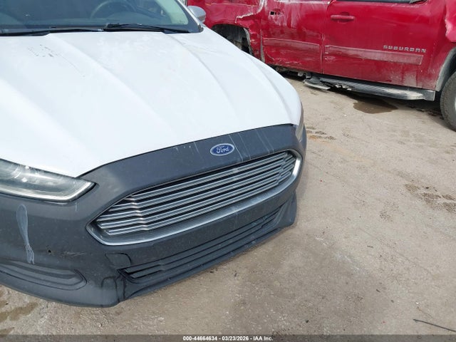 Продаж на аукціоні авто 2016 Ford Fusion Hybrid Se, vin: 3FA6P0LU0GR172548, номер лоту: 44664634