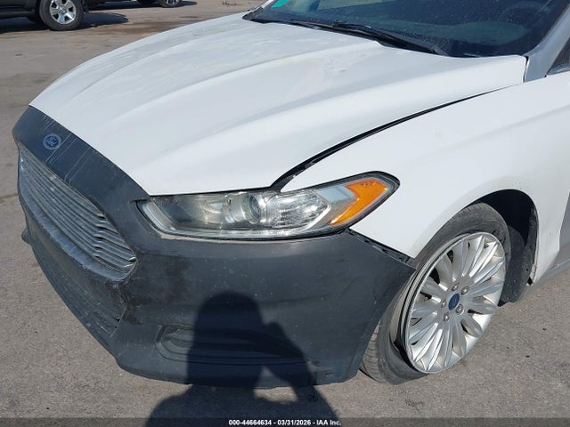 Продаж на аукціоні авто 2016 Ford Fusion Hybrid Se, vin: 3FA6P0LU0GR172548, номер лоту: 44664634