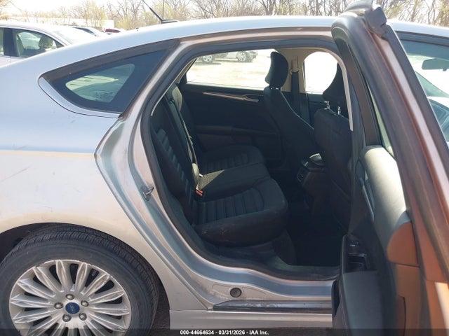 Продаж на аукціоні авто 2016 Ford Fusion Hybrid Se, vin: 3FA6P0LU0GR172548, номер лоту: 44664634
