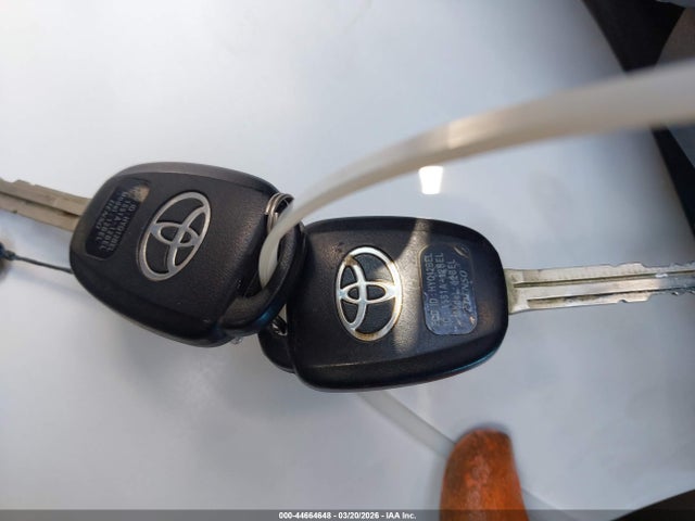 Toyota Corolla Le Plus 2014 5YFBURHEXEP097089 Image 11