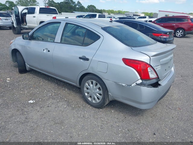 2017 NISSAN VERSA 3N1CN7AP0HL888429 Photo 2