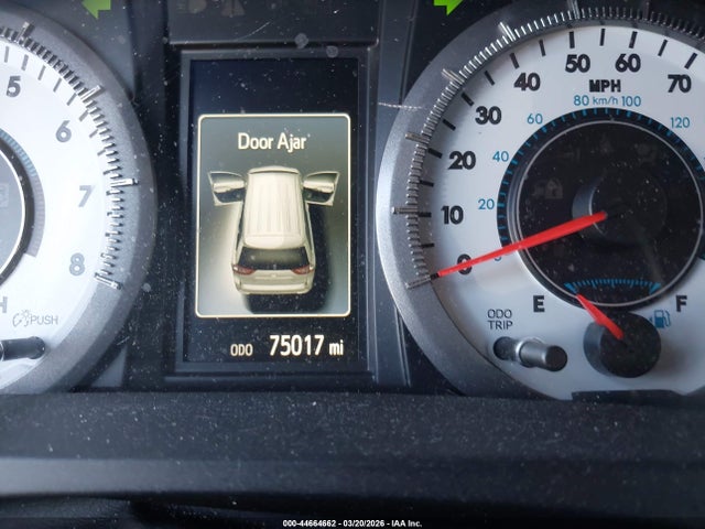 5TDXK3DC6FS606035 Toyota Sienna Se Premium 8 Passenger