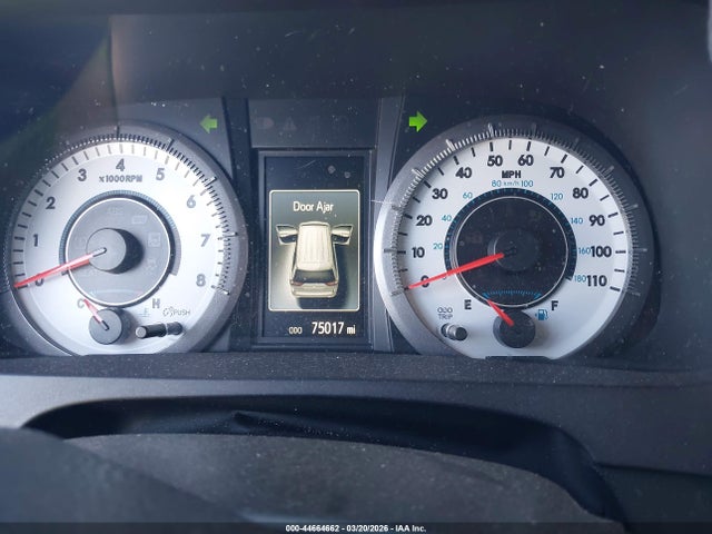 5TDXK3DC6FS606035 Toyota Sienna Se Premium 8 Passenger