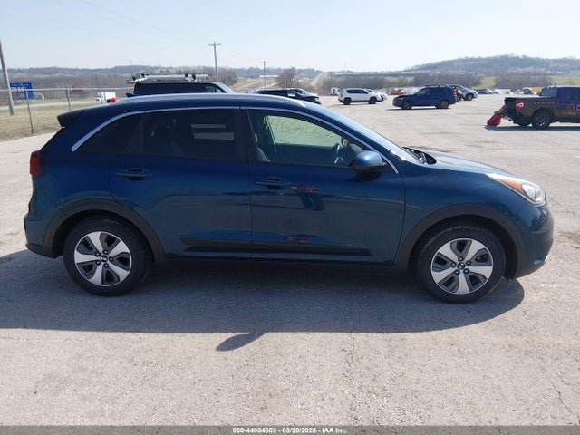 44664663 :رقم المزاد ، KNDCB3LC3K5216526 vin ، 2019 Kia Niro Lx مزاد بيع