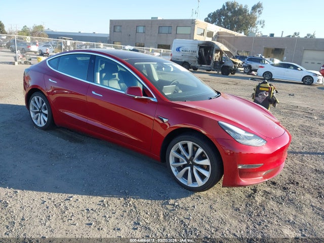 2019 TESLA MODEL 3 5YJ3E1EA3KF536886 Photo 0
