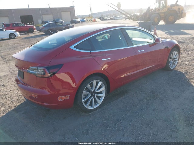 2019 TESLA MODEL 3 5YJ3E1EA3KF536886 Photo 3