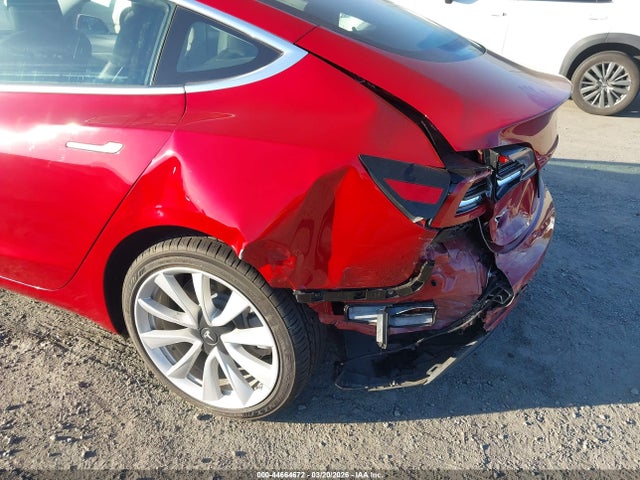 2019 TESLA MODEL 3 5YJ3E1EA3KF536886 Photo 5