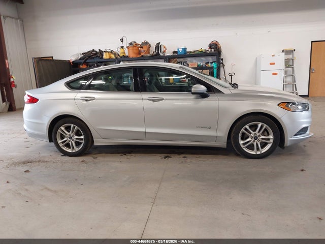 3FA6P0UU6JR100646 Ford Fusion Hybrid S