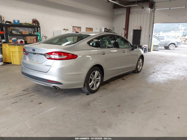 3FA6P0UU6JR100646 Ford Fusion Hybrid S