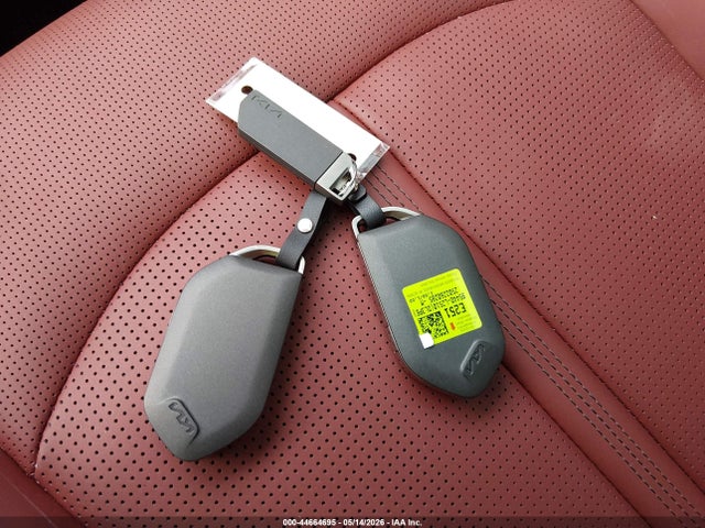 44664695 :رقم المزاد ، KNAG64J77S5375905 vin ، 2025 Kia K5 Gt-line مزاد بيع