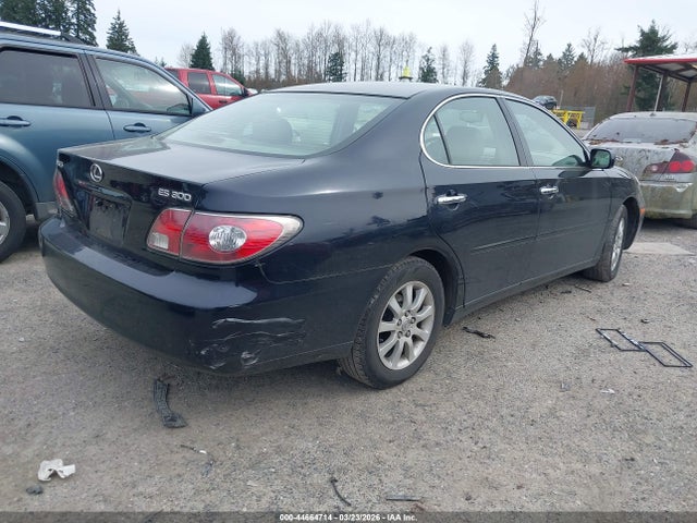 2003 Lexus Es 300 მანქანა იყიდება აუქციონზე, vin: JTHBF30G136005004, აუქციონის ნომერი: 44664714