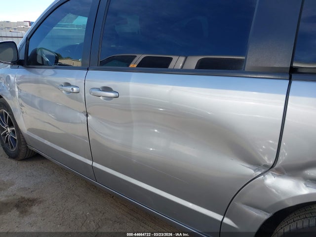 44664722 :رقم المزاد ، 2C4RDGEG1JR196046 vin ، 2018 Dodge Grand Caravan Gt مزاد بيع