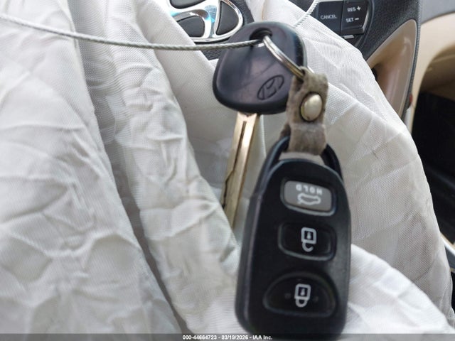 5NPEB4AC4EH939615 Hyundai SONATA GLS
