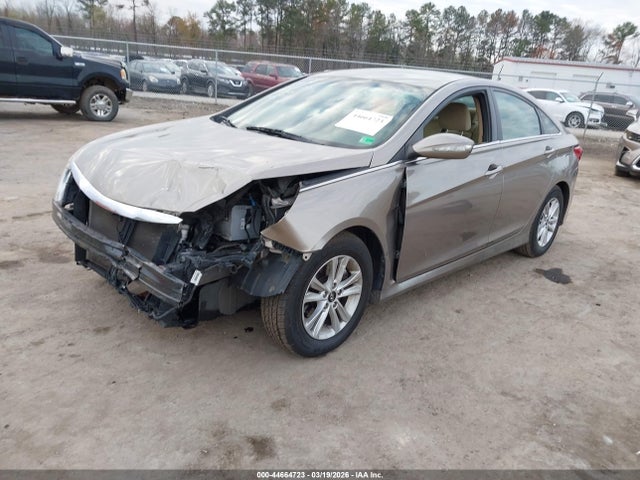 5NPEB4AC4EH939615 Hyundai SONATA GLS