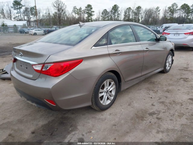 5NPEB4AC4EH939615 Hyundai SONATA GLS