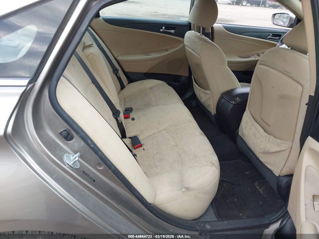 5NPEB4AC4EH939615 Hyundai SONATA GLS
