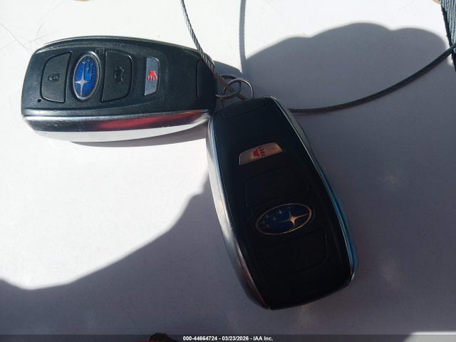 44664724 :رقم المزاد ، JF2SKAJC6LH545855 vin ، 2020 Subaru Forester Premium مزاد بيع