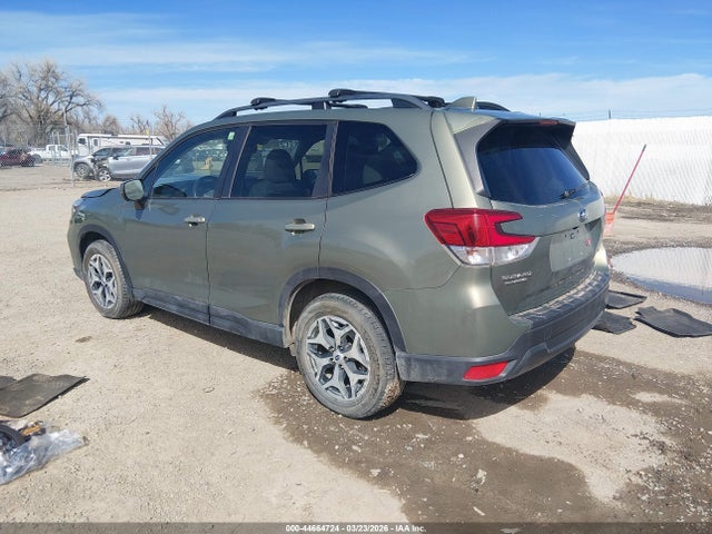 44664724 :رقم المزاد ، JF2SKAJC6LH545855 vin ، 2020 Subaru Forester Premium مزاد بيع