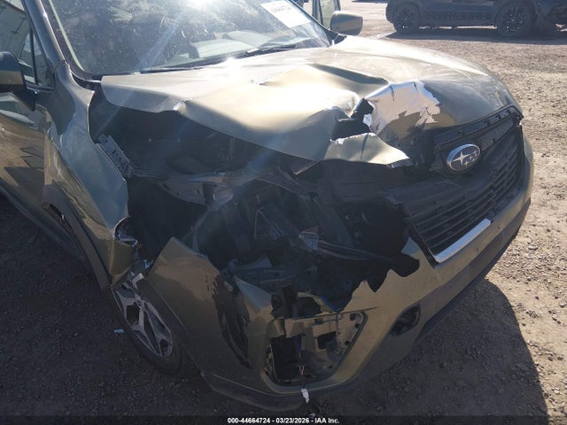 44664724 :رقم المزاد ، JF2SKAJC6LH545855 vin ، 2020 Subaru Forester Premium مزاد بيع