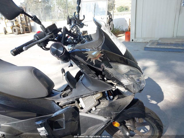 Продаж на аукціоні авто 2015 Honda Pcx 150, vin: RLHKF180XFY001314, номер лоту: 44664729