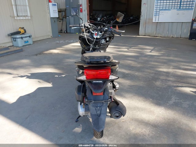 Продаж на аукціоні авто 2015 Honda Pcx 150, vin: RLHKF180XFY001314, номер лоту: 44664729