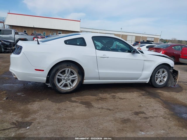 Продаж на аукціоні авто 2014 Ford Mustang V6, vin: 1ZVBP8AM6E5291325, номер лоту: 44664747