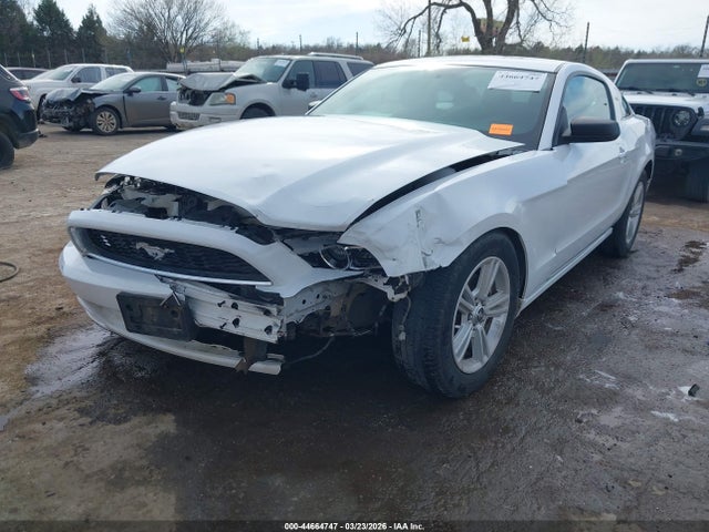 Продаж на аукціоні авто 2014 Ford Mustang V6, vin: 1ZVBP8AM6E5291325, номер лоту: 44664747