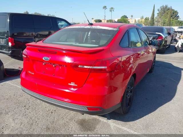 Ford FOCUS SE 2015 1FADP3F29FL348965 Image 4