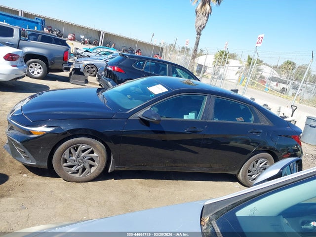 2024 Hyundai Elantra Sel მანქანა იყიდება აუქციონზე, vin: KMHLM4DG6RU754179, აუქციონის ნომერი: 44664789