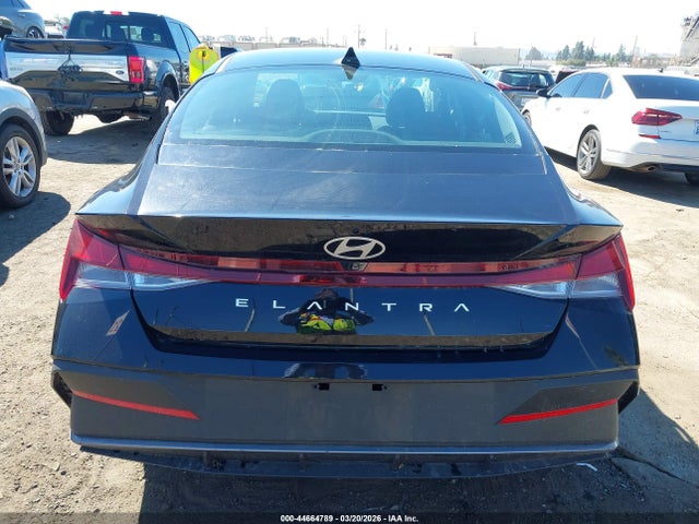 2024 Hyundai Elantra Sel მანქანა იყიდება აუქციონზე, vin: KMHLM4DG6RU754179, აუქციონის ნომერი: 44664789